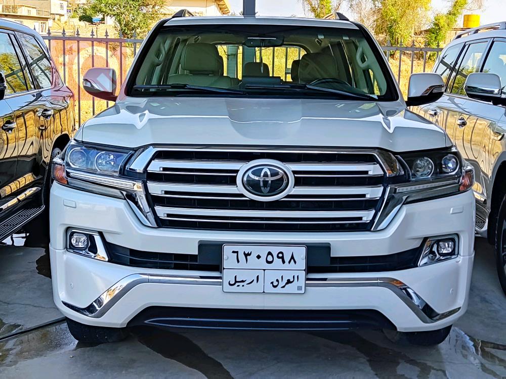 تويوتا لاندكروزر